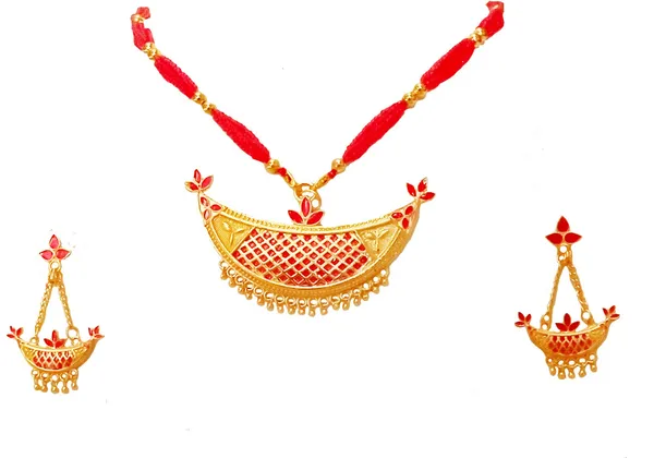 Assamese_Traditional_Gold_Plated_Red_Colour_Joon_Tassel_Jewellery_Set_For_Women